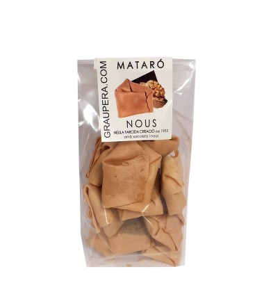 Neula farcida de xocolata  i nous en bossa