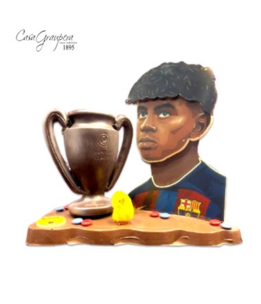 Lamine Yamal con copa